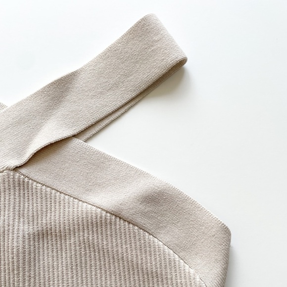 Babaton Sculpt Knit Criss-Cross Tank - Picture 3 of 8